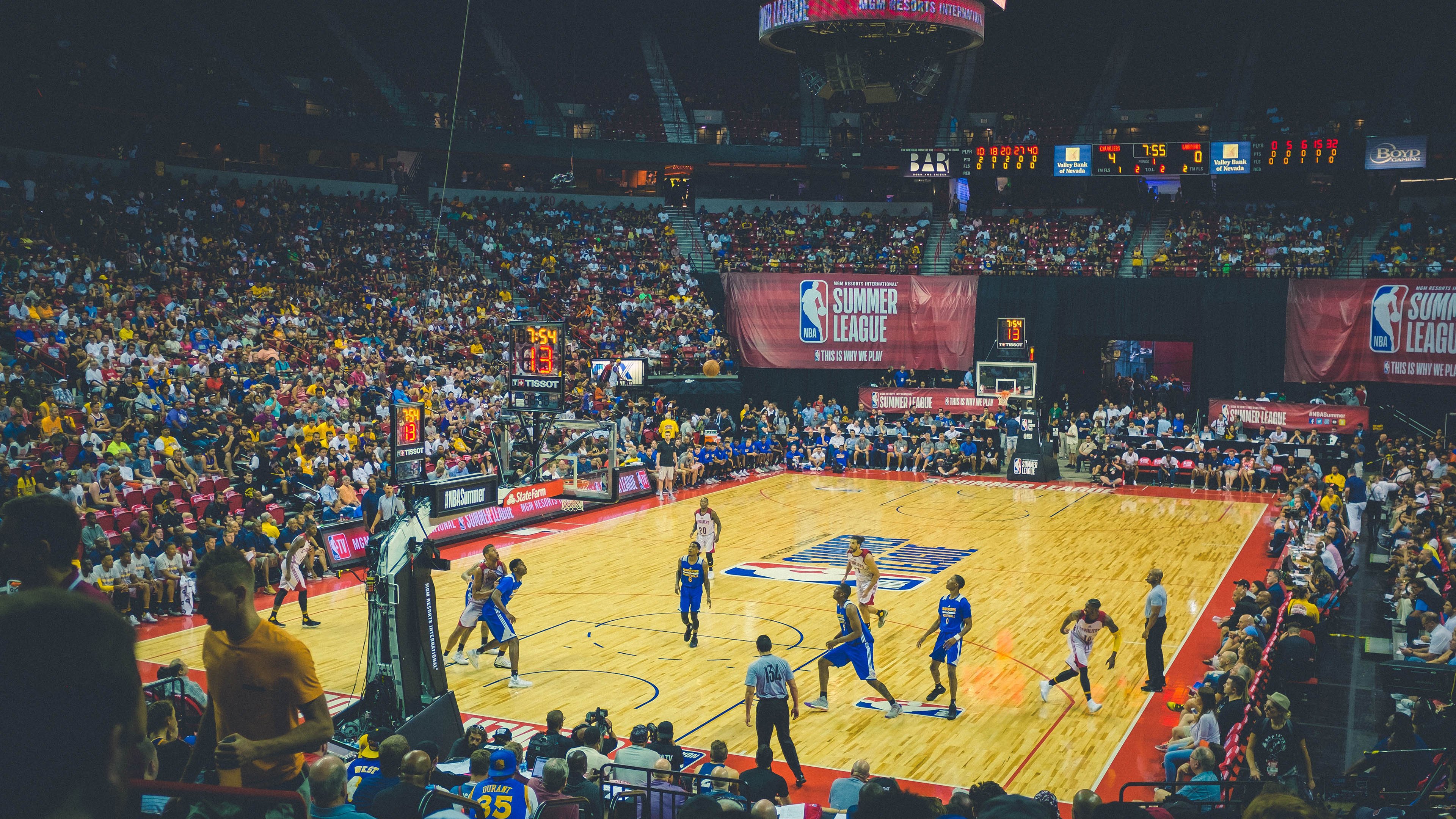 勇士队誓要续写王朝传奇，勇士王朝被官方承认了吗