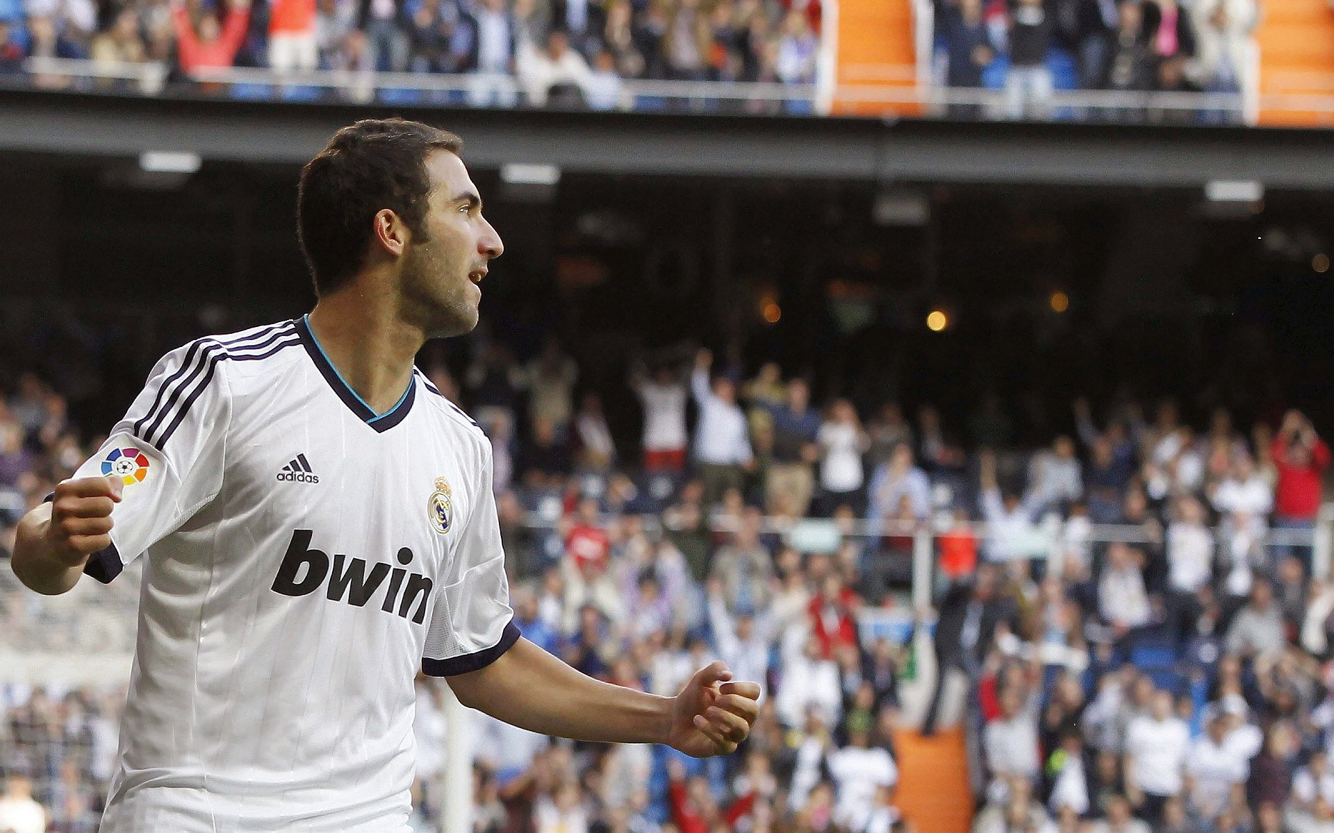 场均2.3分命中率22.7%！断崖式下滑 快船心里苦，快船缺中锋